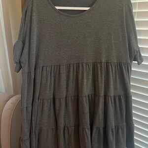 Women's Gray Tiered Short-Sleeve Top